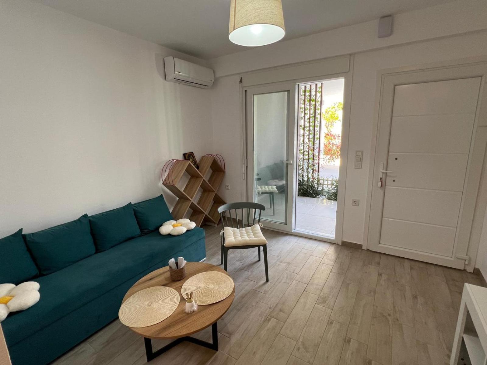 Perla 6 Paralia Ofriniou Apartment